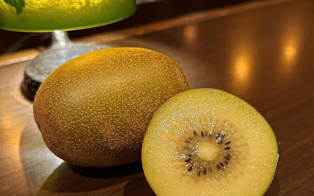 《ゴールドキウイ》