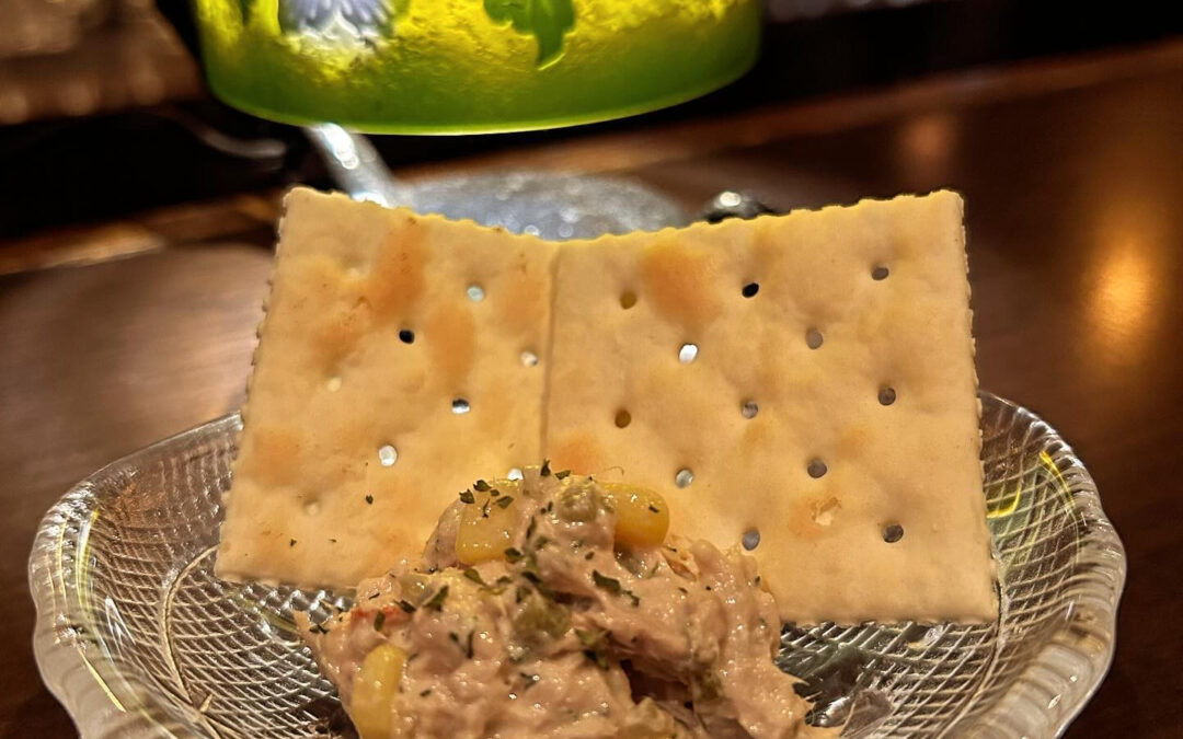 ツナとレリッシュのカナッペ