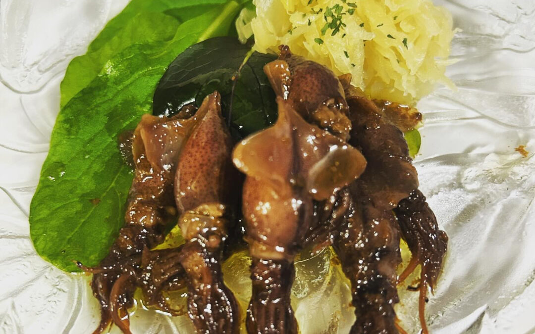 《ホタルイカのスモーク》、ご好評頂いております