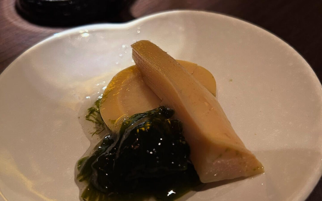 お客様から、京都百舌鳥の筍をいただきましたので、教えて頂いた