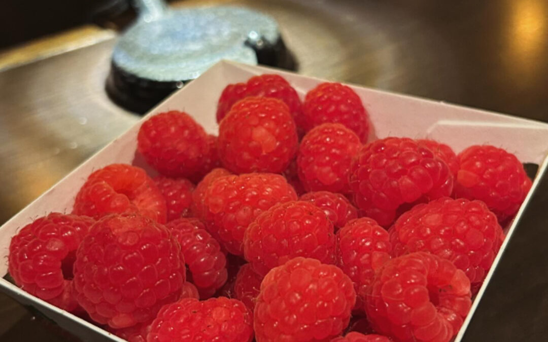 《ラズベリー》、入荷しております