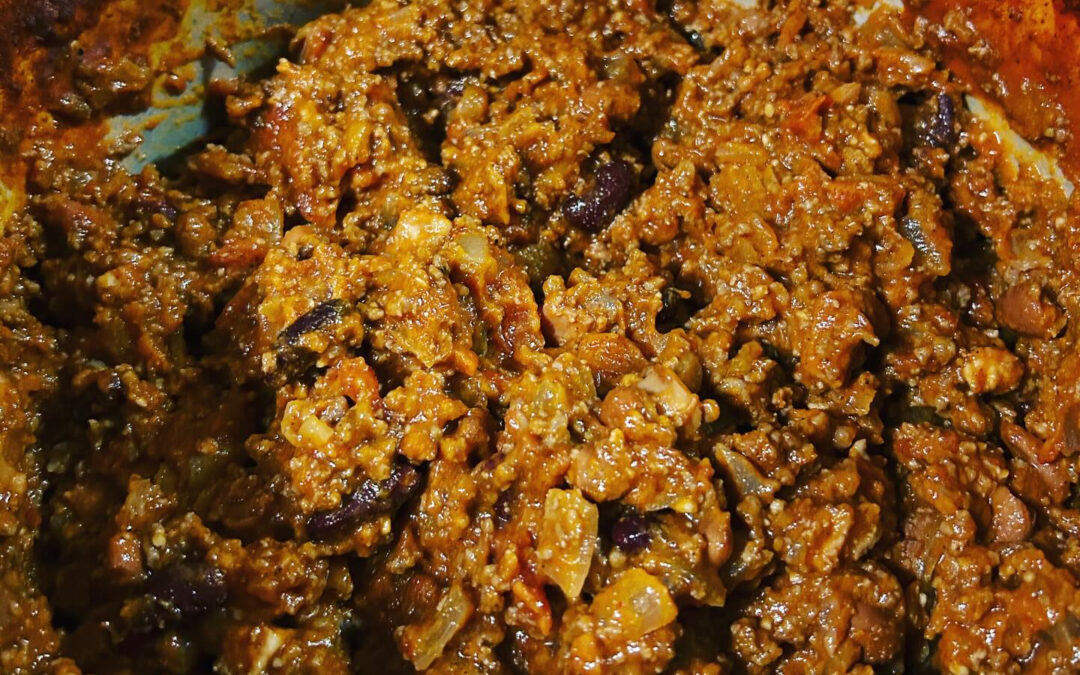 チリコンカン、大人気につき急ぎ仕込み中